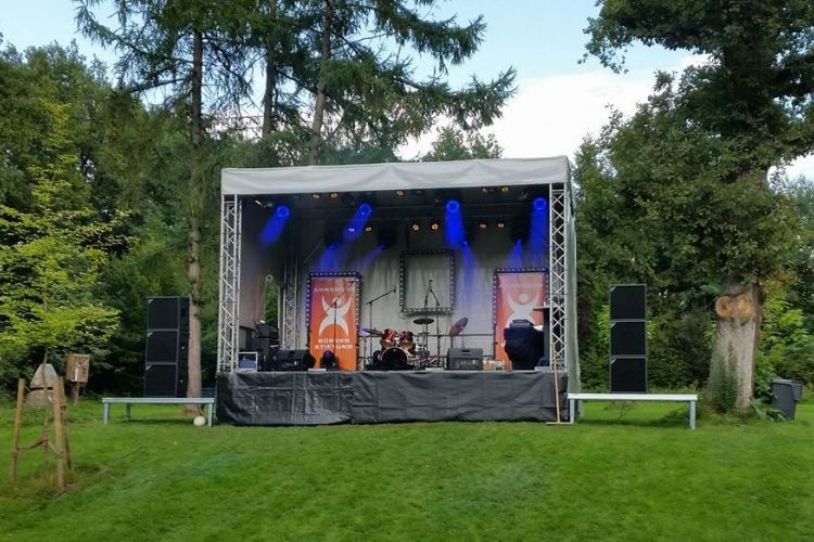 OpenStage goes Open-Air: offene Bühne im Grünen.