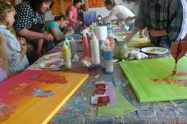 Teilnehmer des Sommerateliers ließen ihrer Kreativität freien Lauf